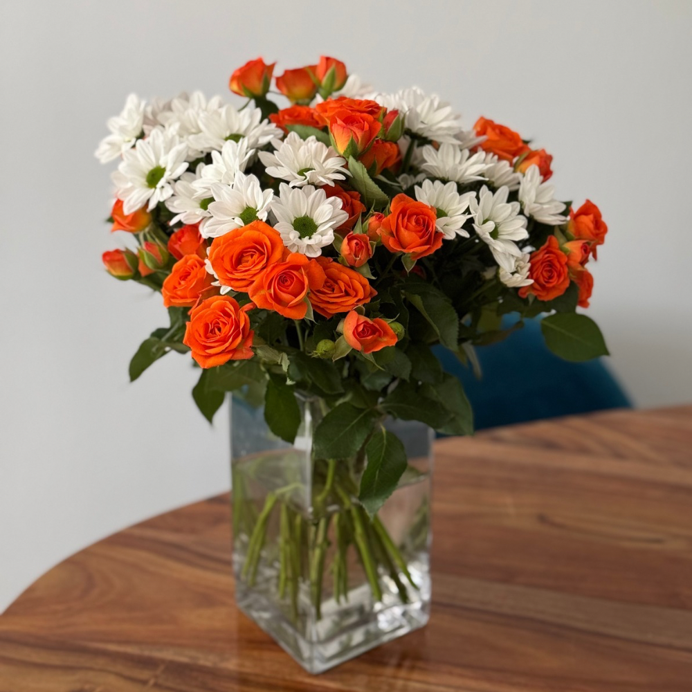 Ramo rosas, spray yMargarita blanca